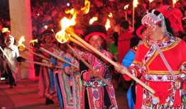 被称为神秘东方的狂欢节你见识过吗？就是彝族最隆重的火把节