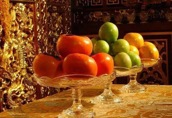 2、上供的五种水果:财神爷应该什么水果？