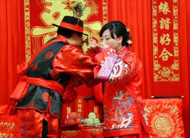 <strong>八字</strong>配对姻缘<strong>八字</strong>合婚比较准的 姓名婚姻<strong>八字</strong>配对准吗 姓名与<strong>八字</strong>合婚什么