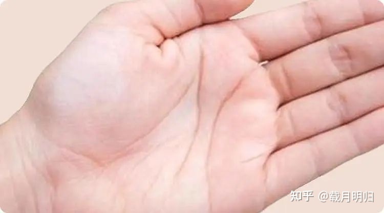 这几种手相蕴含无限<strong>财运</strong> 一生不缺钱花 贵人相助