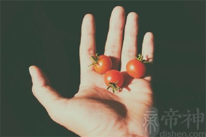 嫁得好的<strong>手相</strong>特征解析 什么<strong>手相</strong>能嫁入豪门