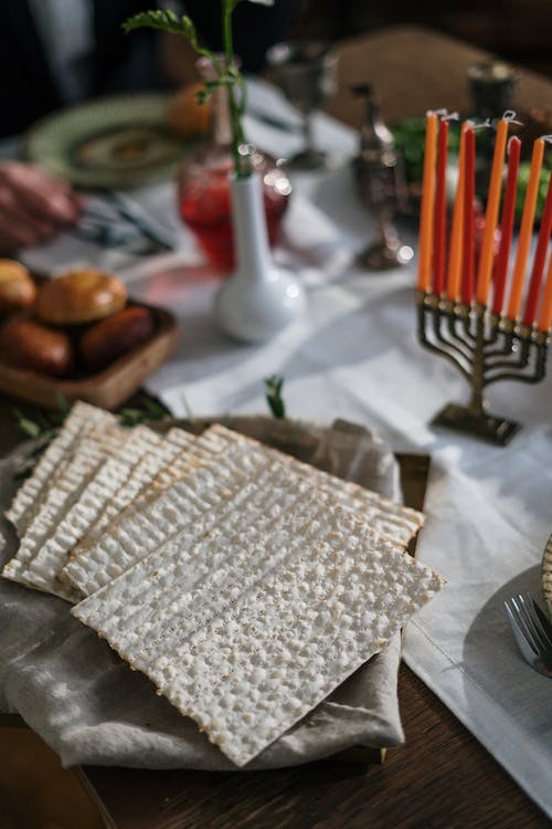 hanukkiah, matza, ä»¥è²åæ©é¤, ä»¥è²åé£å ç åè´¹ç´ æç§ç